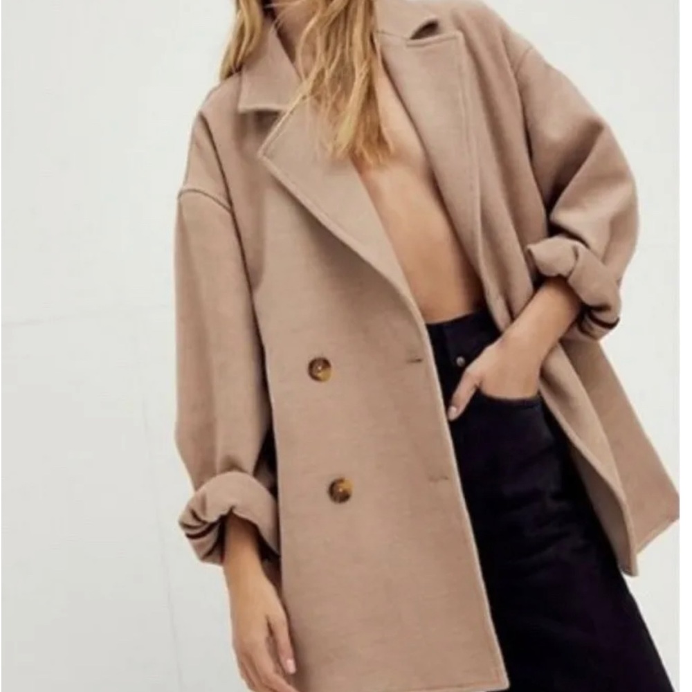 Free People tan double breasted oversized coat size large like new